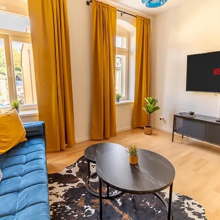 Apartament *Neu* 2 Zi, Offene Kueche, Balkon Pirna Zewnętrze zdjęcie