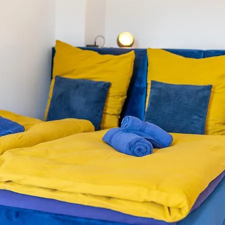 Apartament *Neu* 2 Zi, Offene Kueche, Balkon Pirna Zewnętrze zdjęcie