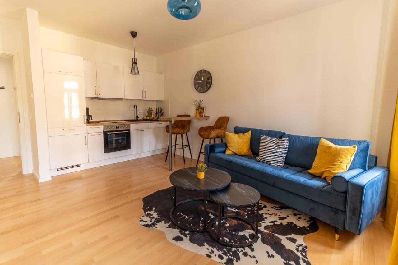 *neu* 2 Zi, Offene Kueche, Balkon Pirna