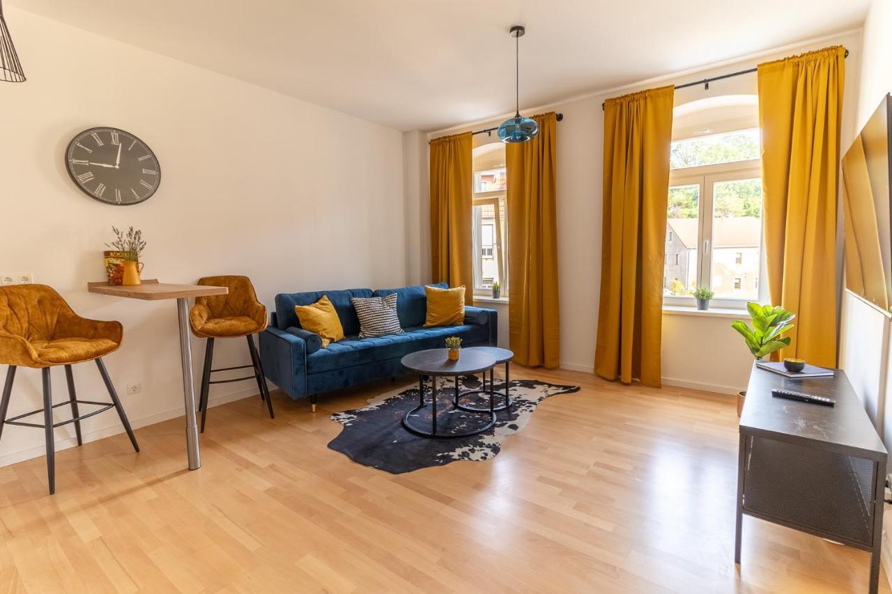 *neu* 2 Zi, Offene Kueche, Balkon * Pirna